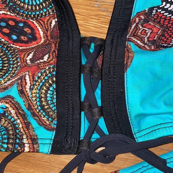 AguaClara 2 piece bikini size 16 - Picture 7 of 8